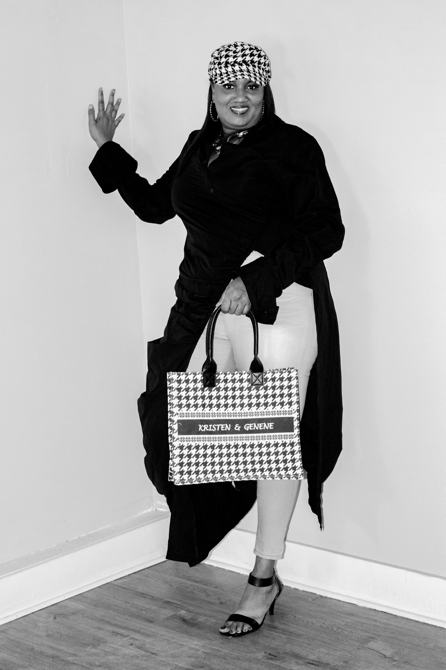 Black & White Large Canvas Bag – Personalized Power shift